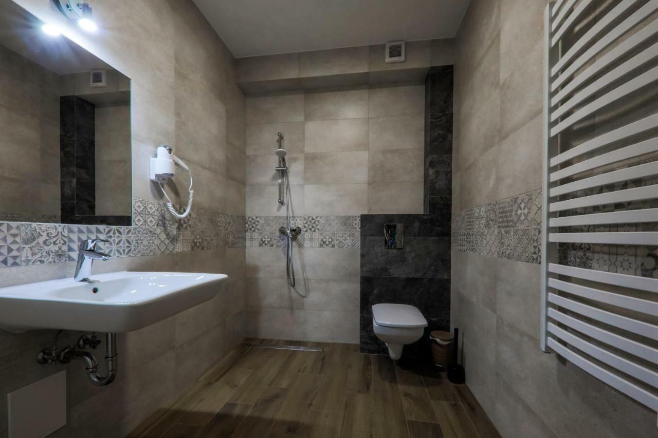 Zakohouse Apartment โปโรนิน ภายนอก รูปภาพ